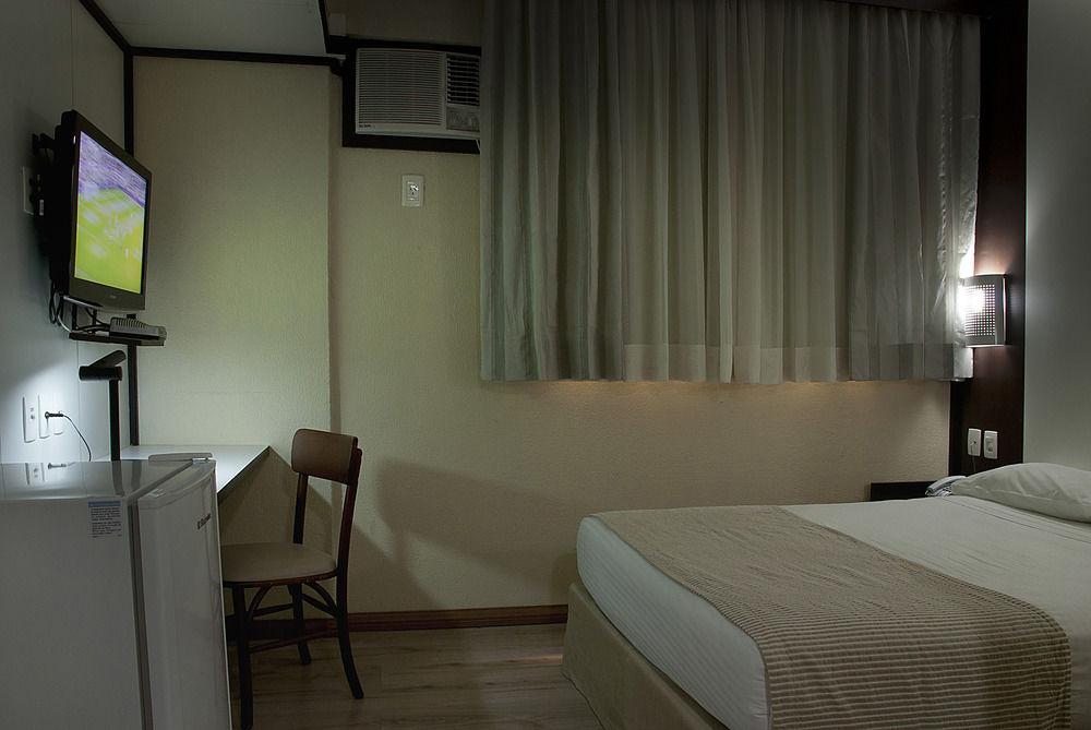 Hotel Master Royal - Aeroporto 3*